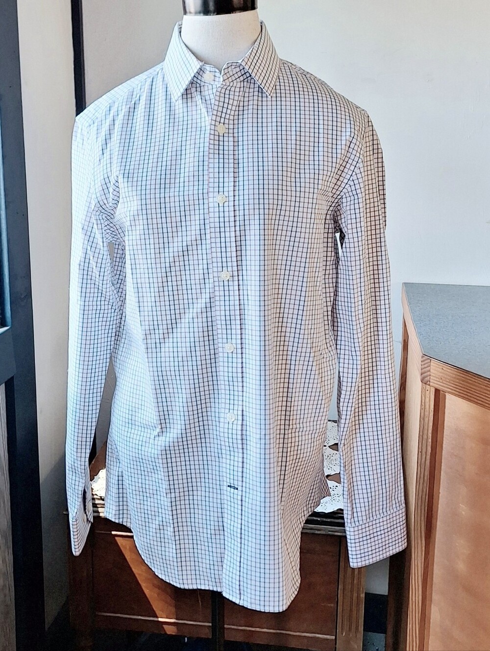 Banana Republic Non-Iron Tailored Slim Fit, Small, #S/288142-00,NWOT